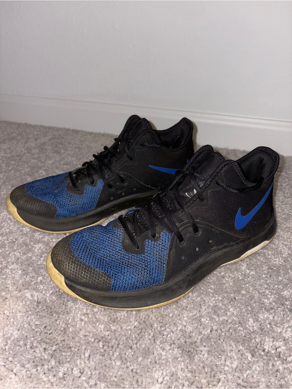 Nike Air Versitile III Black Game Royal Blue Basketball Shoes Men’s 8.5